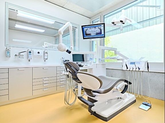 Which Types of Oral Treatments do You Need from Professional Dentists?